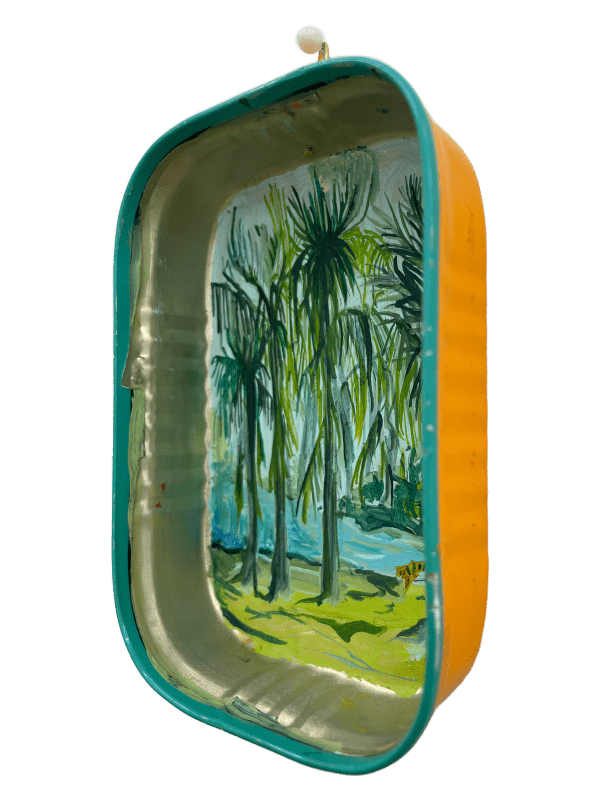 Tiger on a beach - Image 2